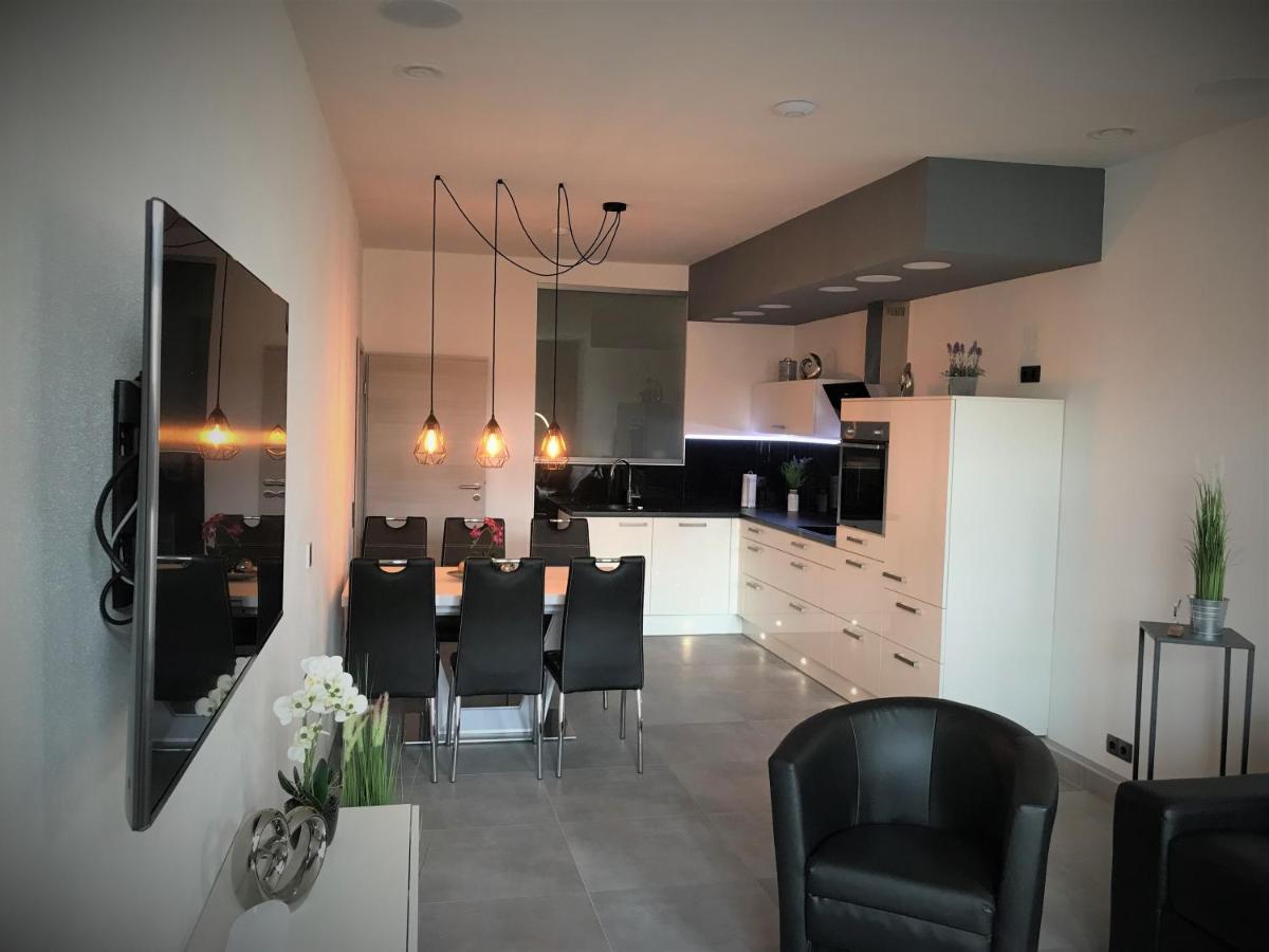 Salzhausblick Family Apartments - Zentrale Lage Am Salzhaus - Mwst-Rechnung Verfuegbar Zittau Eksteriør bilde