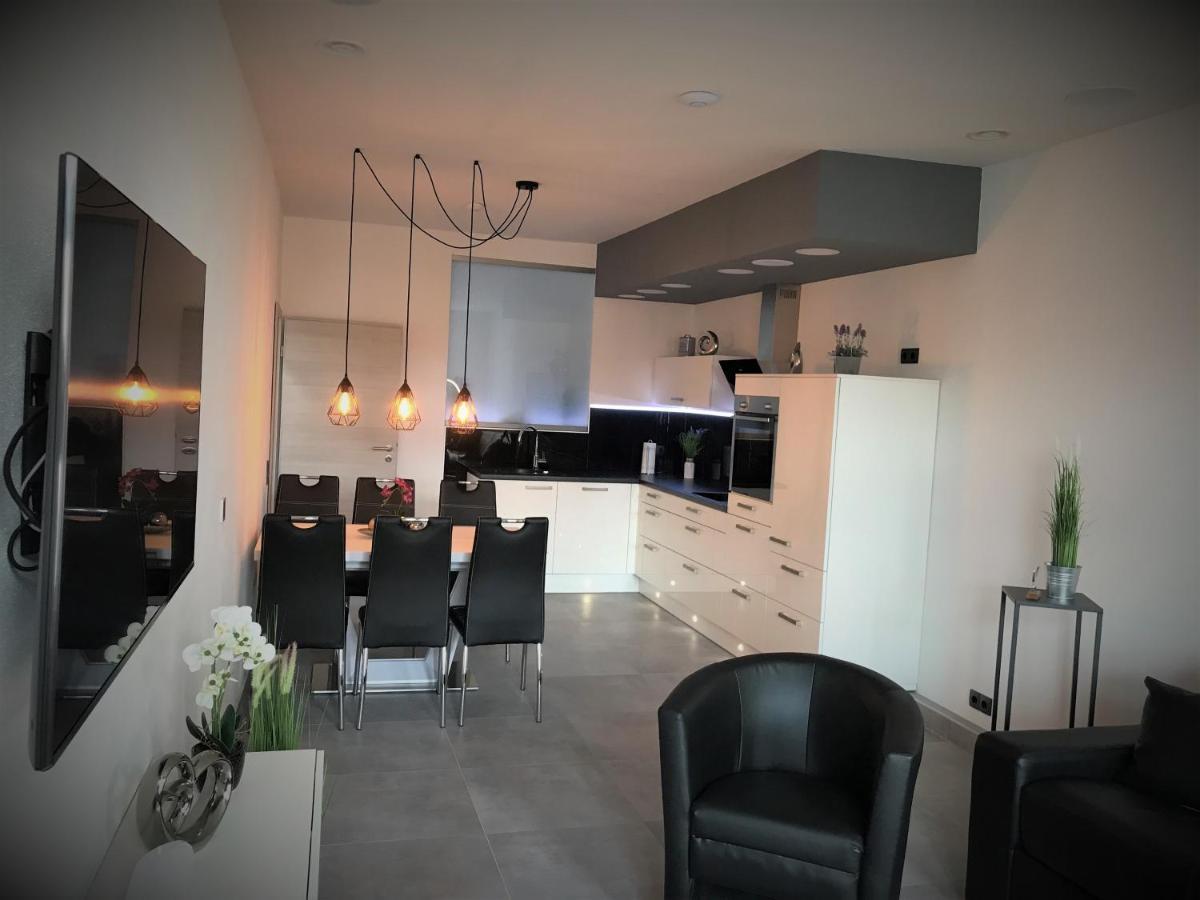 Salzhausblick Family Apartments - Zentrale Lage Am Salzhaus - Mwst-Rechnung Verfuegbar Zittau Eksteriør bilde