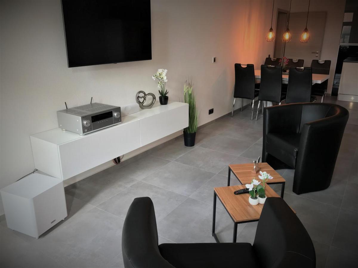 Salzhausblick Family Apartments - Zentrale Lage Am Salzhaus - Mwst-Rechnung Verfuegbar Zittau Eksteriør bilde